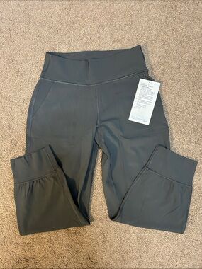 Lululemon Align Jogger Crop